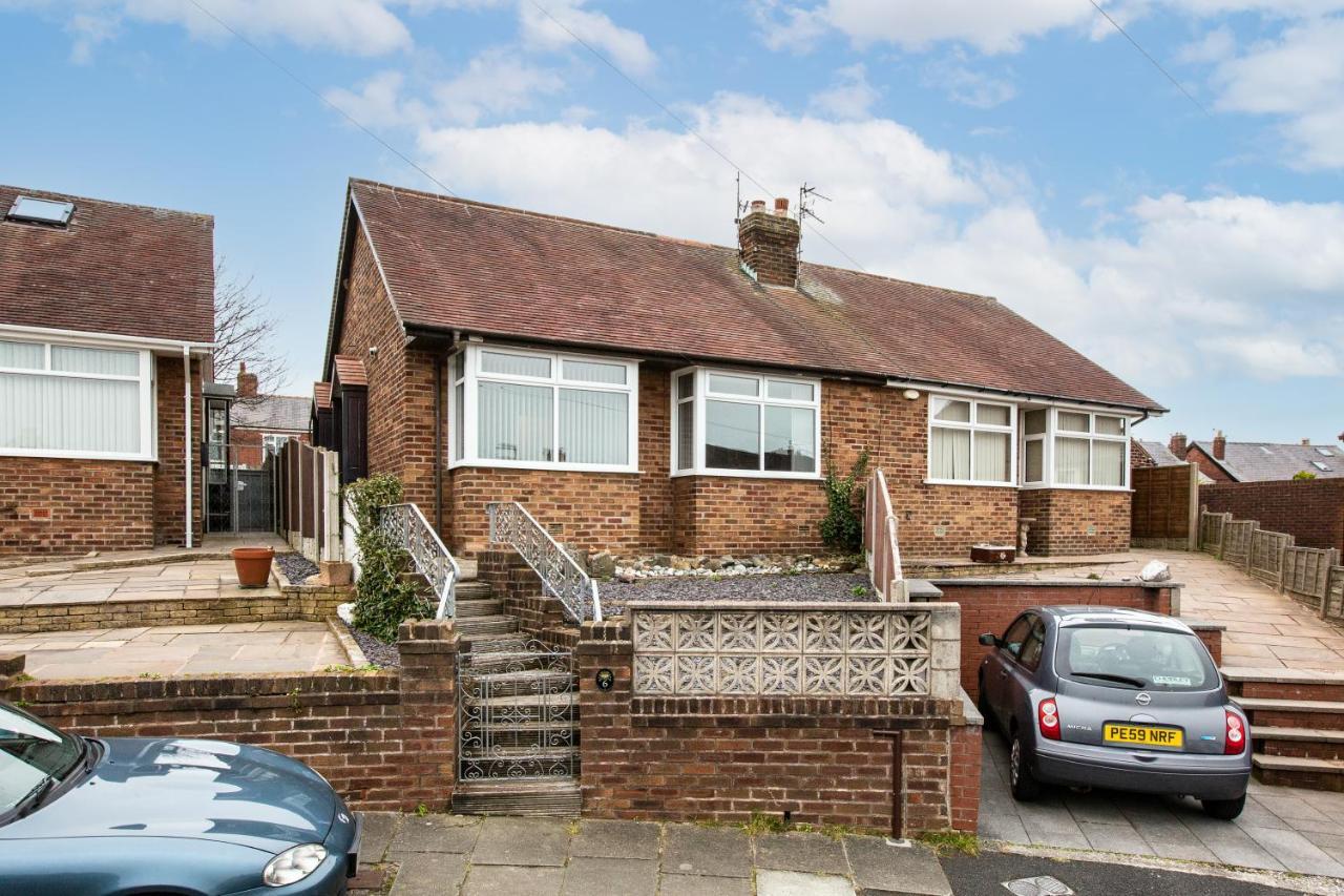 Hillside House - 2 Bedrooms Parking Wi-Fi Hospital Blackpool Exteriér fotografie